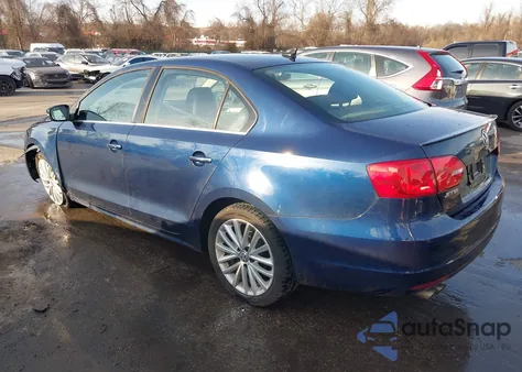 2014 Volkswagen Jetta 2.0L Tdi from USA, damaged, VIN 3VW3L7AJ6EM442853